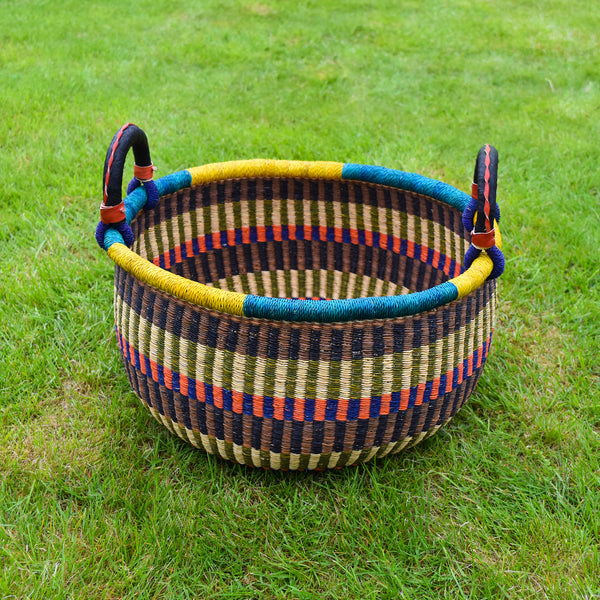 Large Round Straw basket 16 - African Basket
