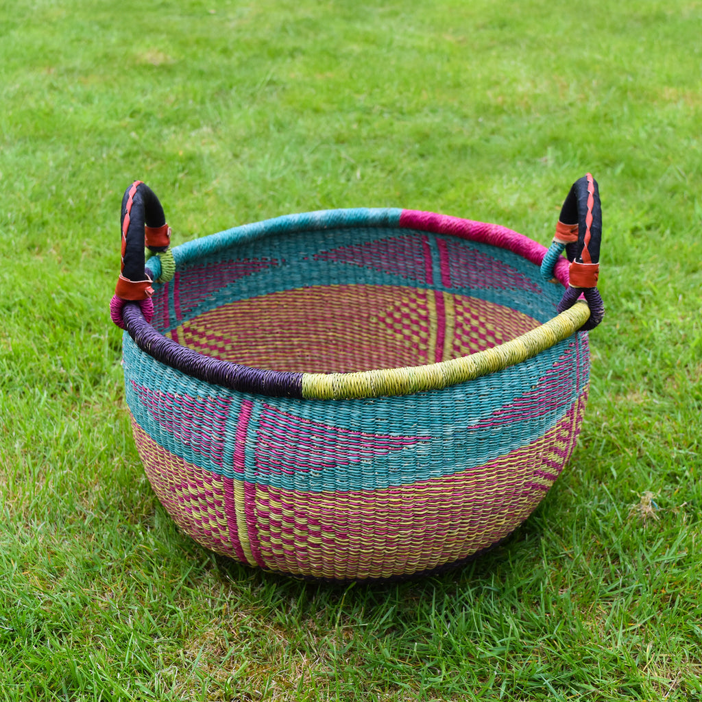 Large Round Straw basket 4 - African Basket