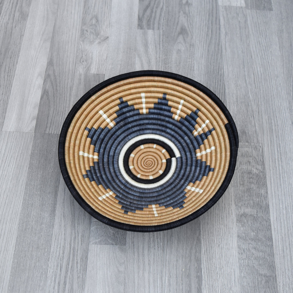 Large African Basket / Rwandan Basket / Wall art Basket / Straw basket / Hanging wall basket / Brown Woven Basket / Home Décor