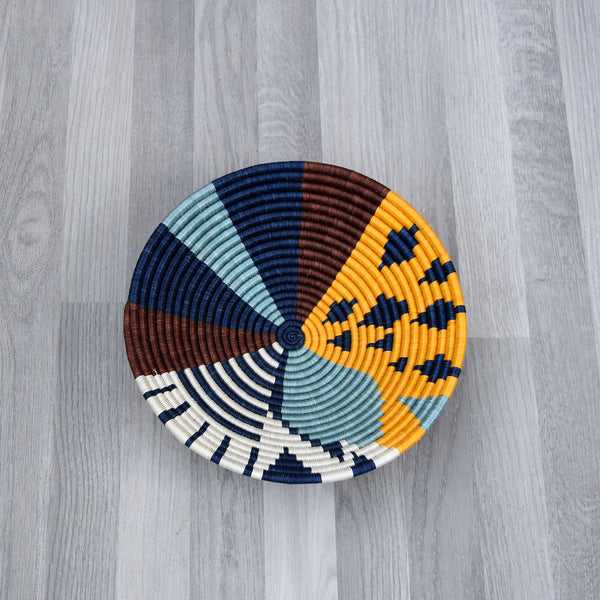 Large African Basket / Rwandan Basket / Wall art Basket / Straw basket / Hanging wall basket / Brown Woven Basket / Home Décor